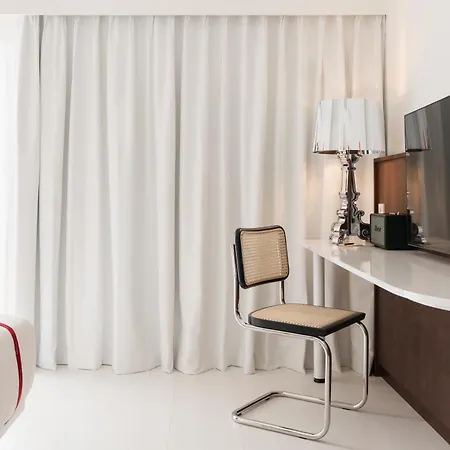 Ruby Giulia Hotel
