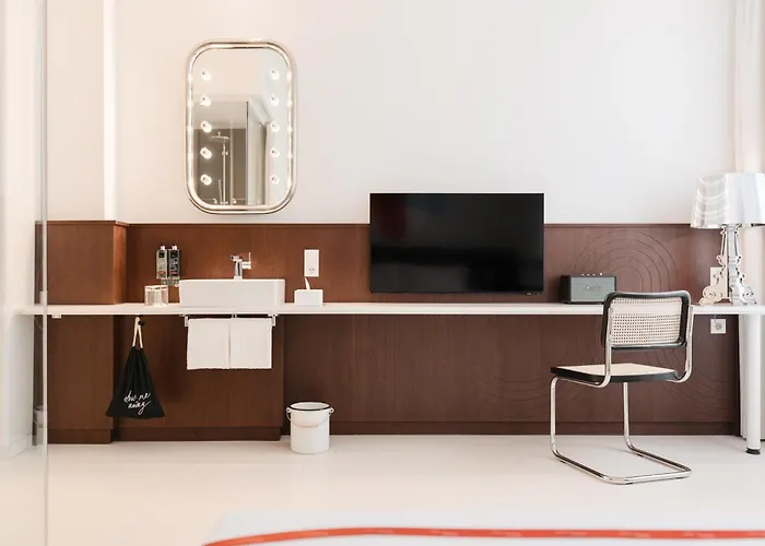 Ruby Giulia Hotell 3*